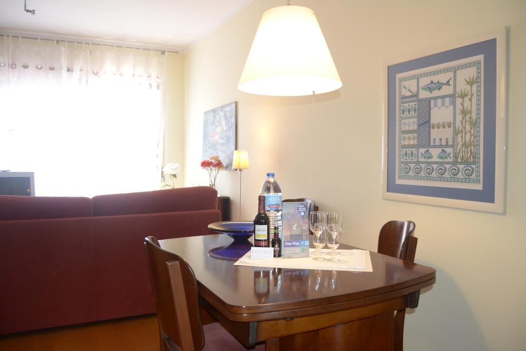 Guestready - Balcony Over Porto