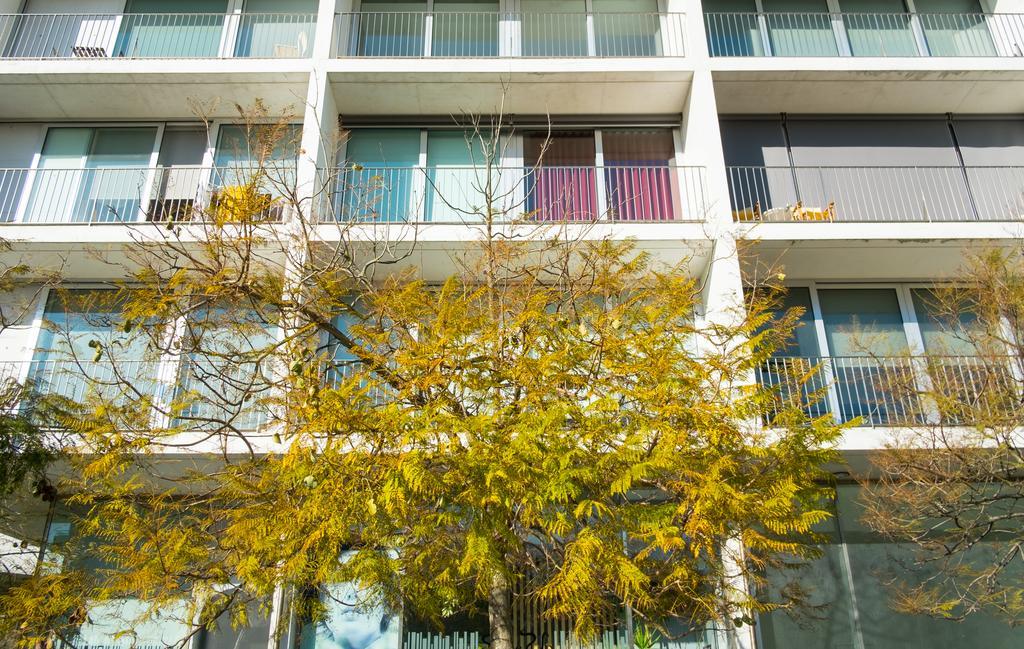 Lovelystay - Casas Brancas - Modern Apartment With Balcony & Free Private Parking * Porto