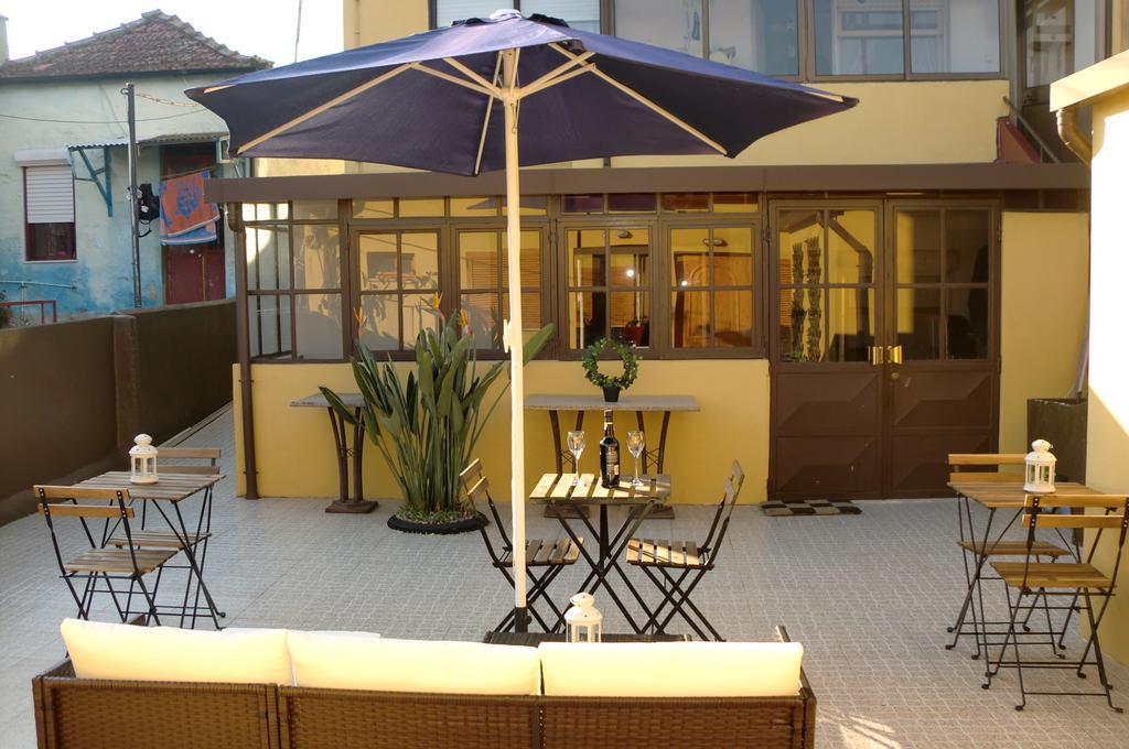 The Yellow House 3 * Porto
