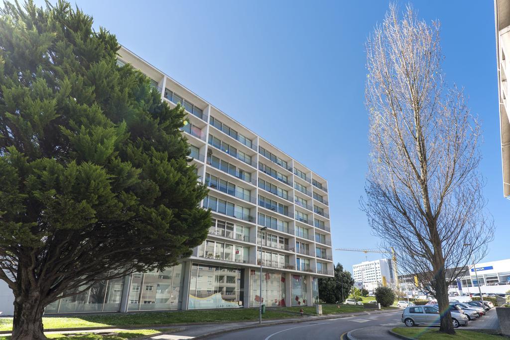 Apartment Lovelystay - Casas Brancas - Modern Apartment With Balcony & Free Private Parking *
