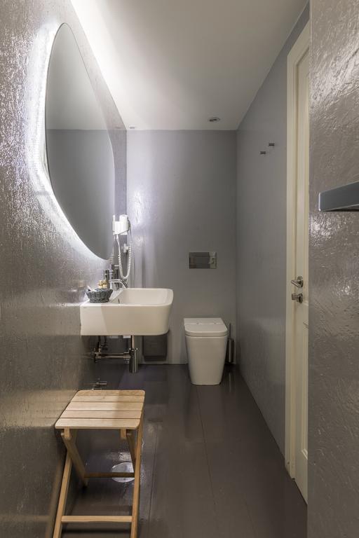 The White Box House Porto