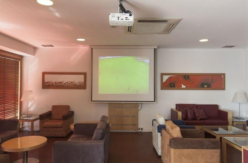 Ibis Sao Joao Hotel Porto
