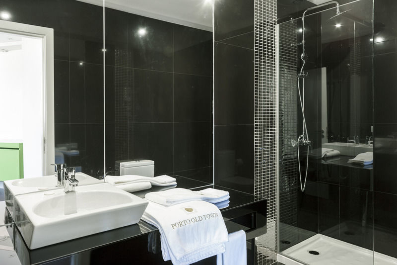 Aparthotel Old Town - Tourism