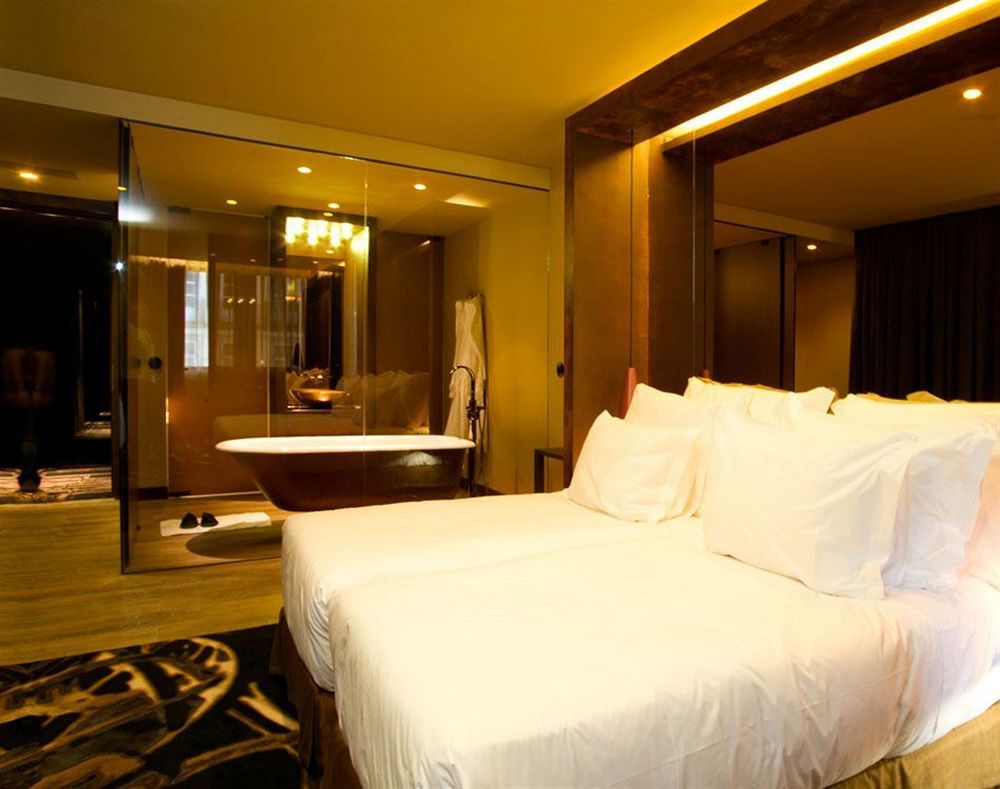 Portobay Teatro Hotel 4*