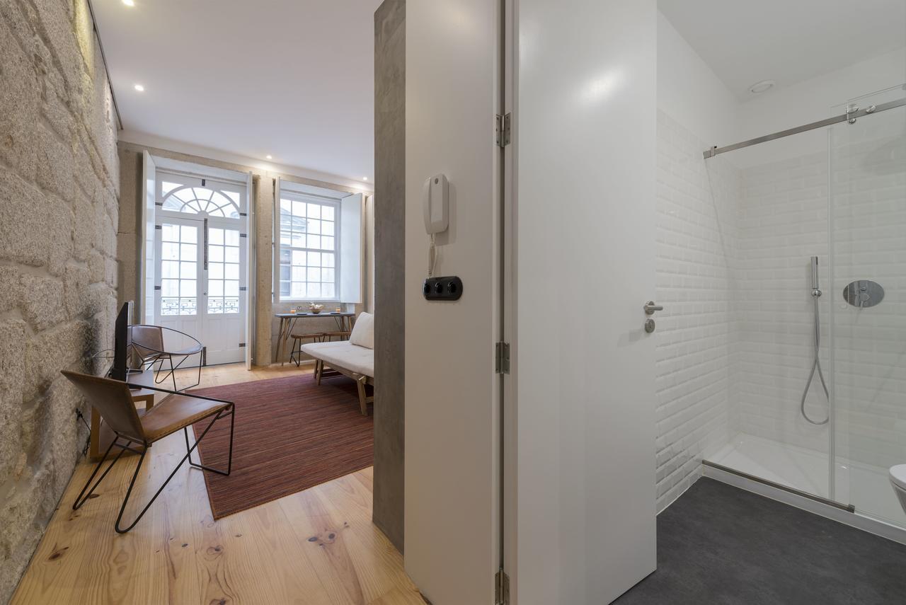 Apartment Lovelystay - Rico's - Almada 1ºf *