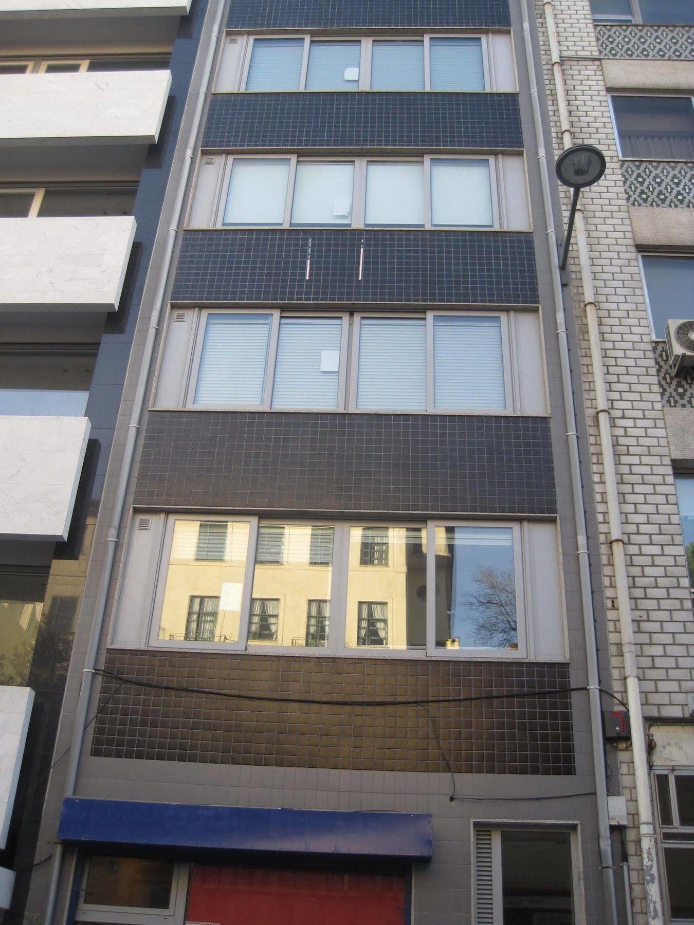 Solar Apartment