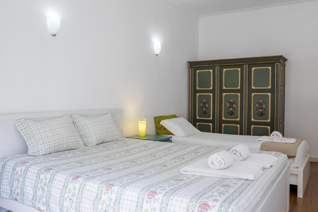 Downtown With Terrace - 4 Bedrooms Apartment