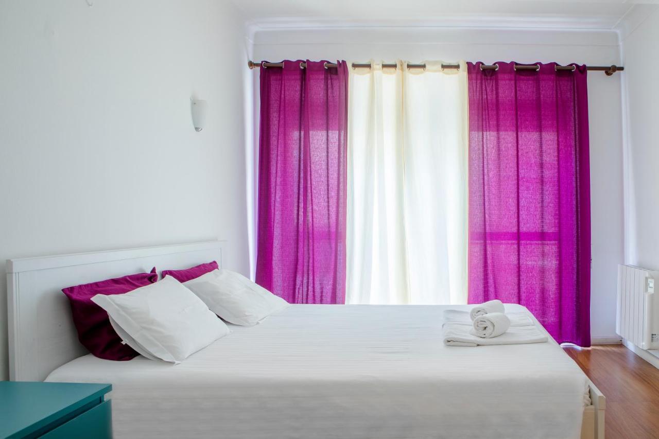 Downtown With Terrace - 4 Bedrooms Apartment