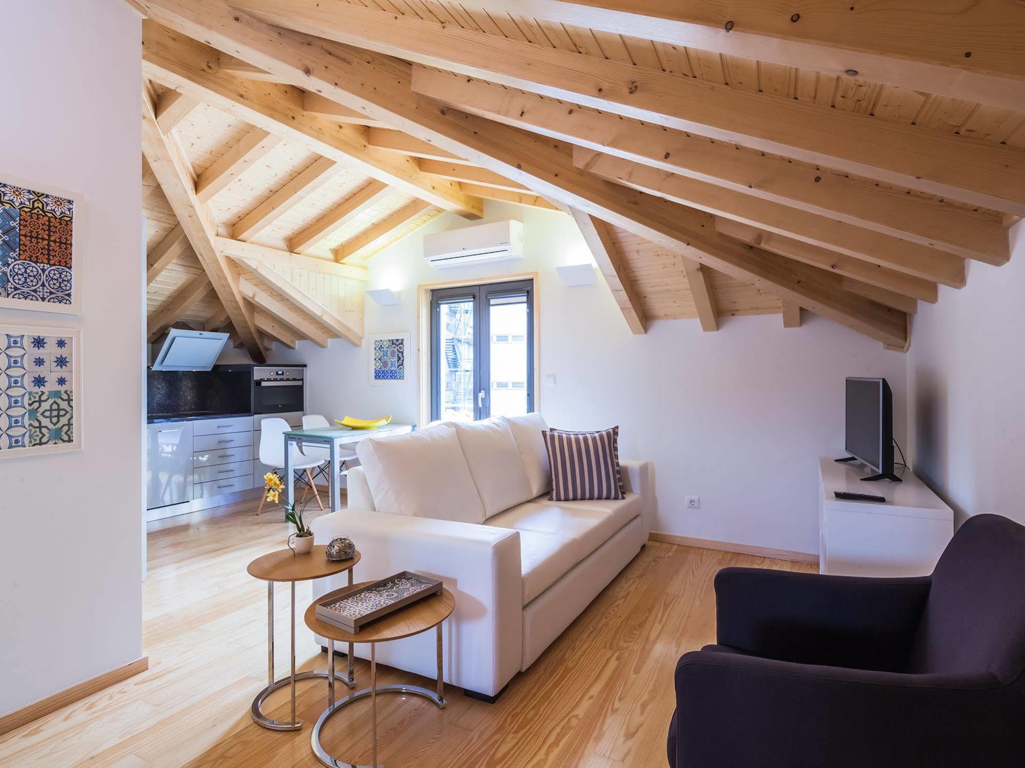 Insitu Trindade By Guestify * Porto