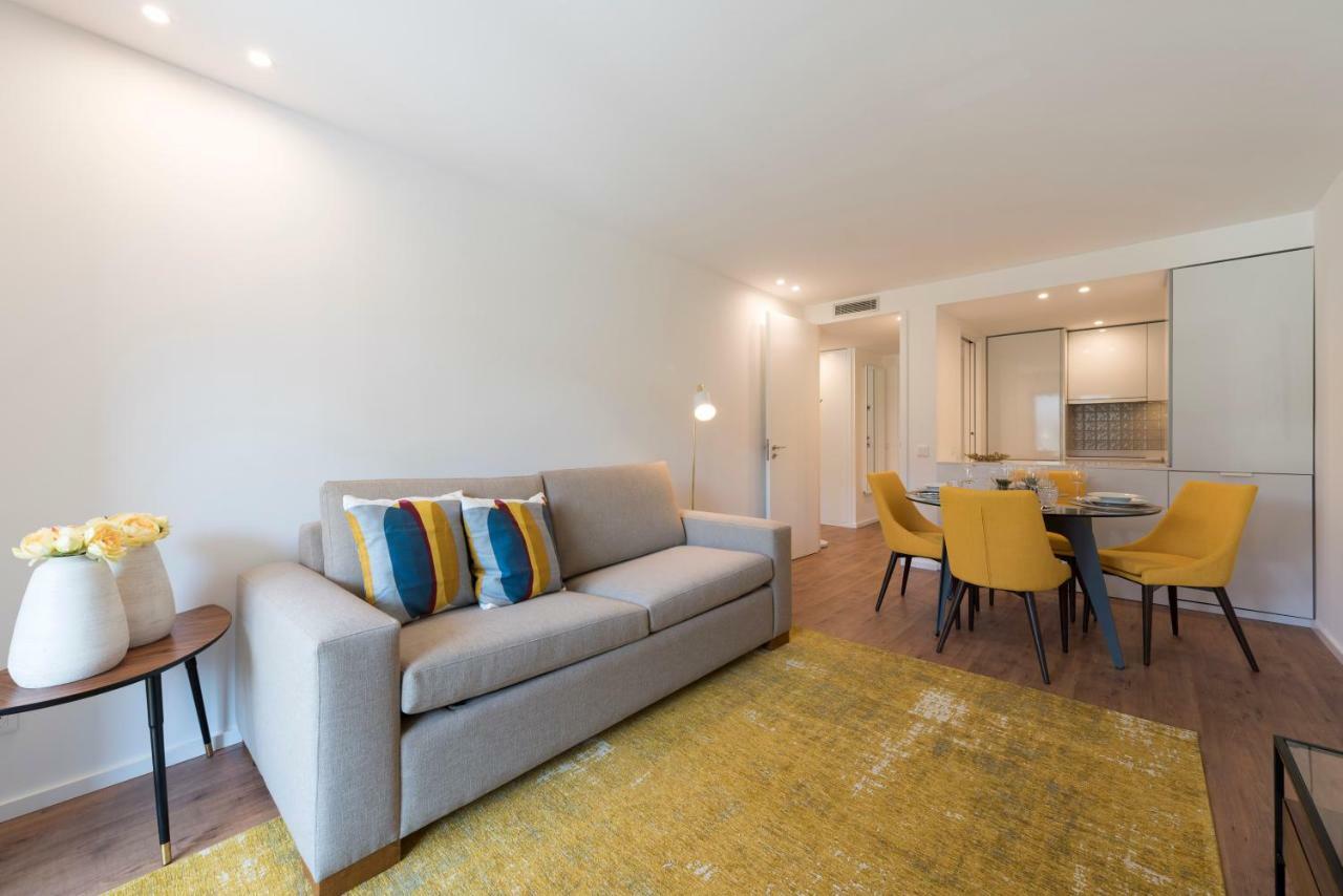 Apartment Lovelystay - Downtown Balcony With Free Parking *