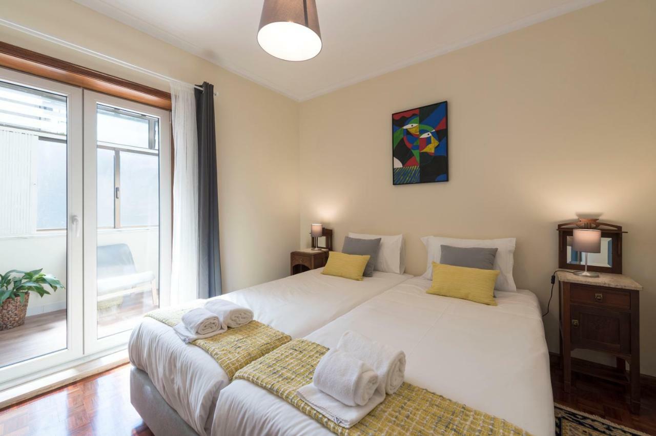 Lovelystay - Heritage Collection House With 4bedrooms Holiday home Porto