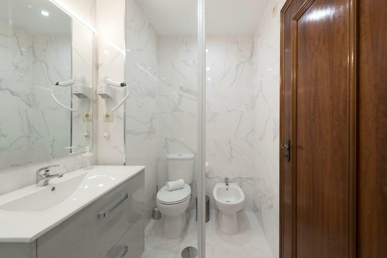 Lovelystay - Heritage Collection House With 4bedrooms
