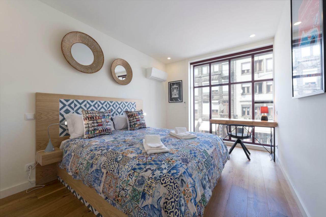 Contemporary Flat Near Sao Bento By Lovelystay Porto