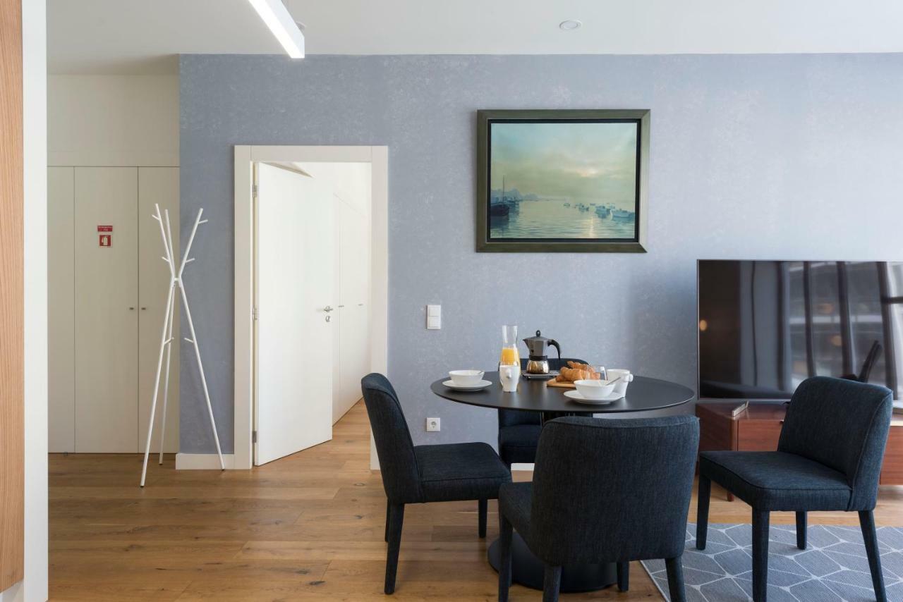 Contemporary Flat Near Sao Bento By Lovelystay Apartamento Porto