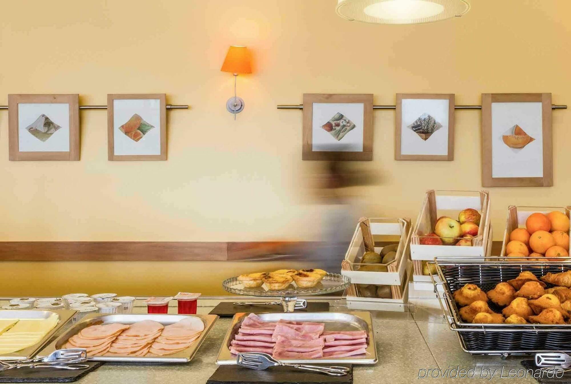 Ibis Sao Joao 2* Porto