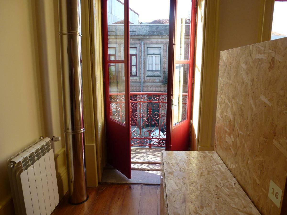 Canvas Atelier Hostel