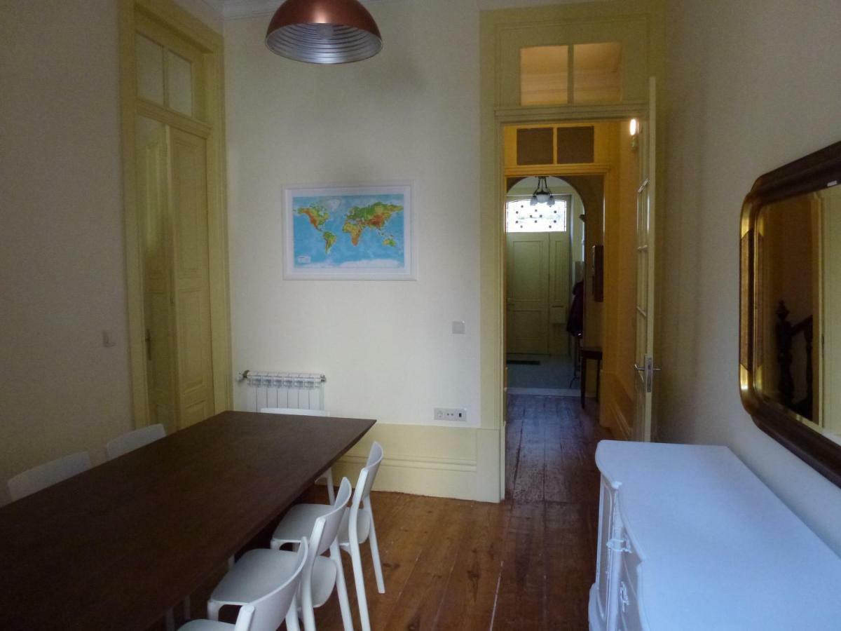 Hostel Canvas Atelier