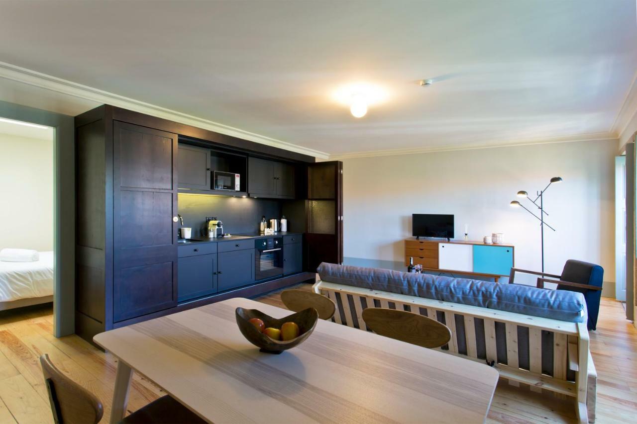 Trait House *