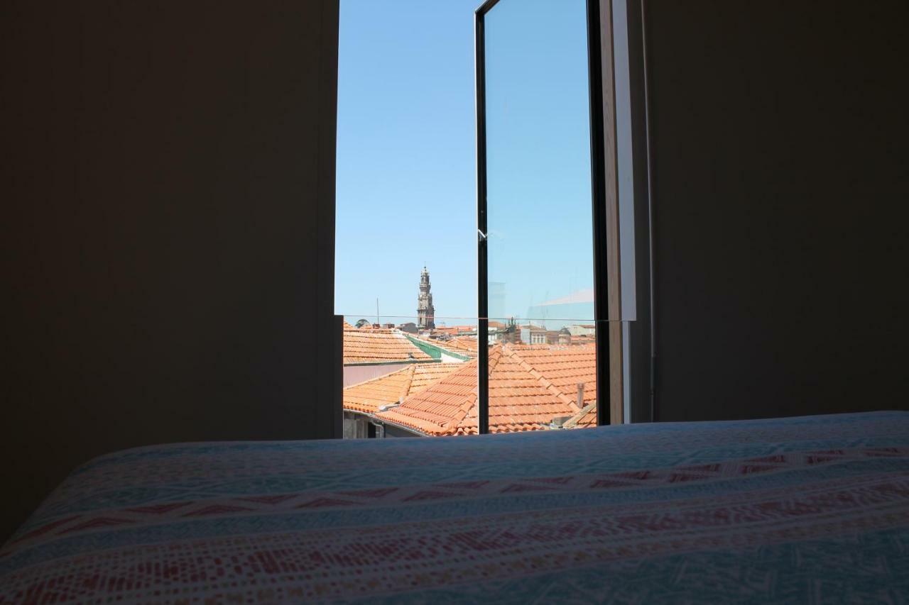 Apartment Amazing Penthouse In Historic Porto