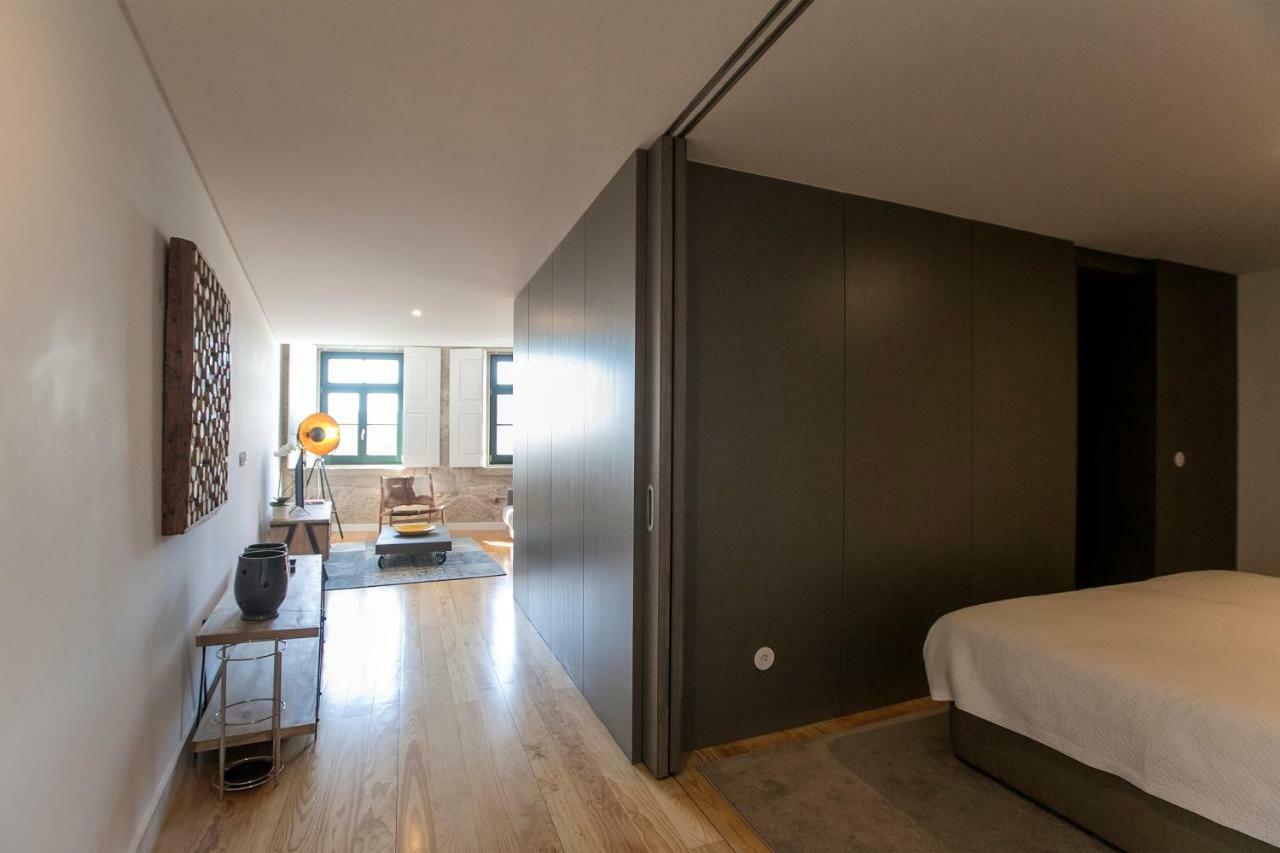 Modern 18th Century Flat *