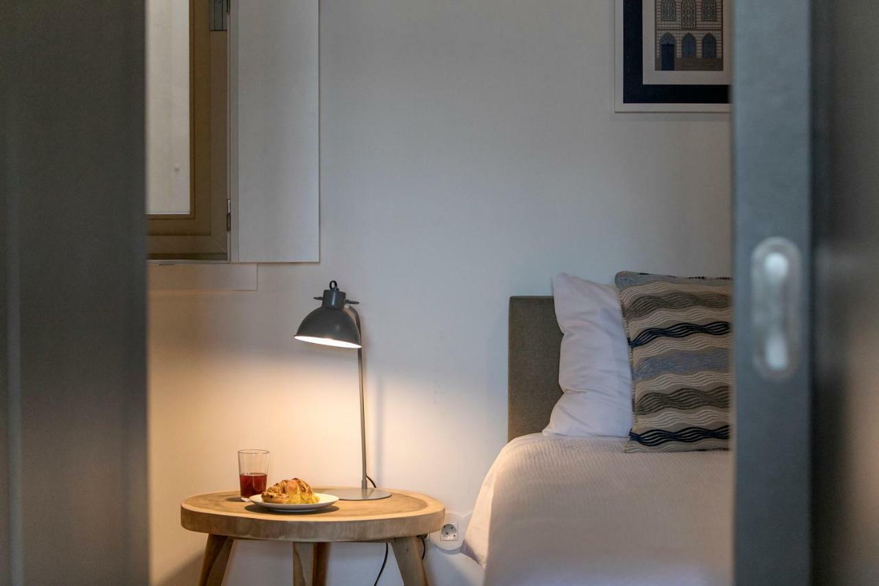 Modern 18th Century Flat Appartement