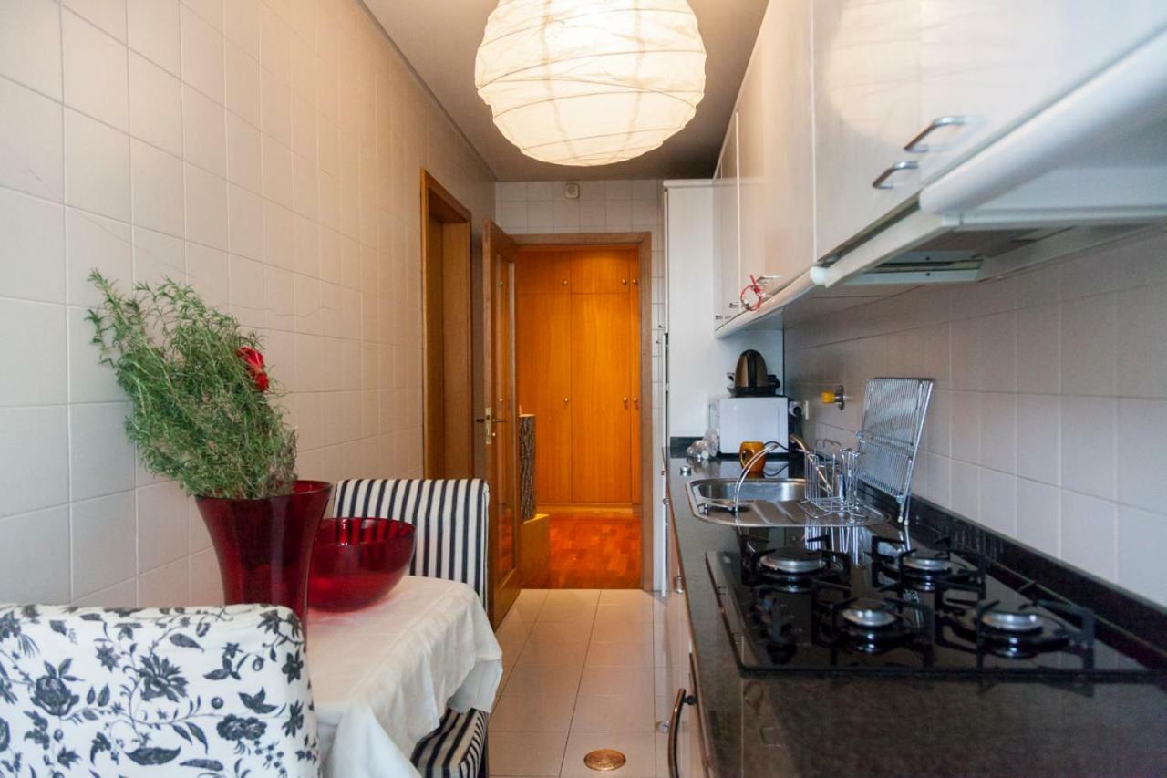 Flat Apartment *