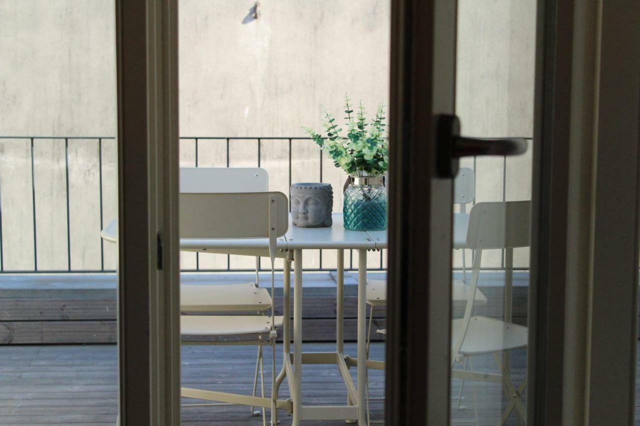Istudios Belas Arts Apartment
