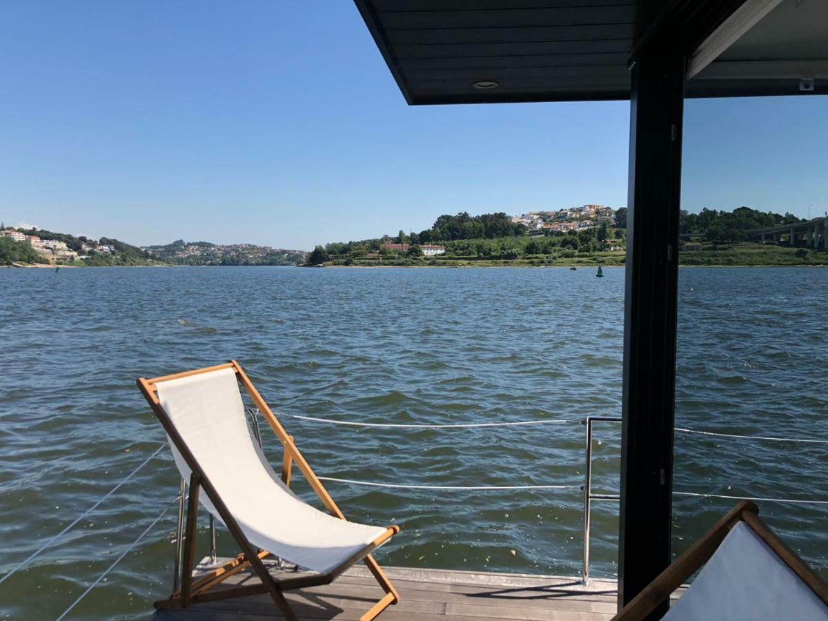 Botel Douro Floating House