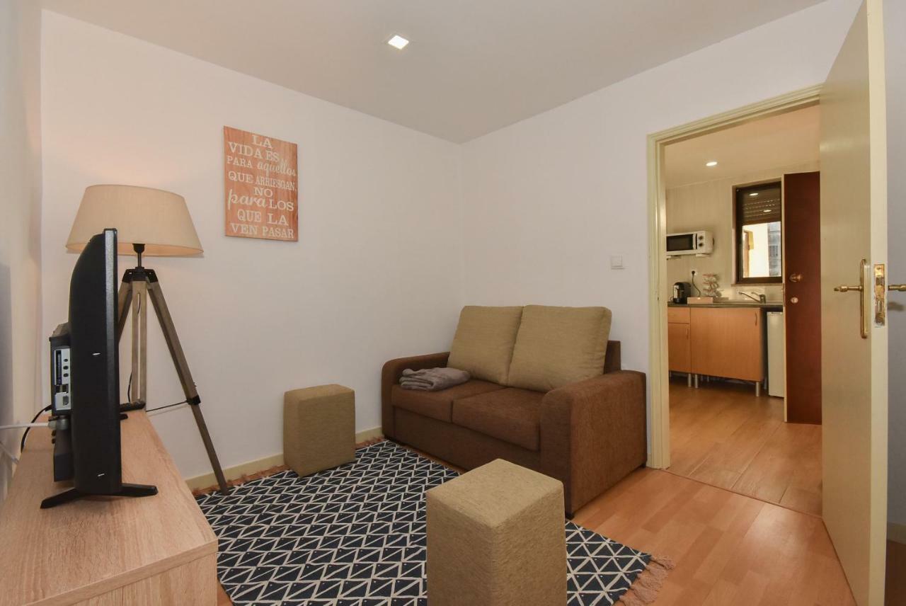 House Apartment *