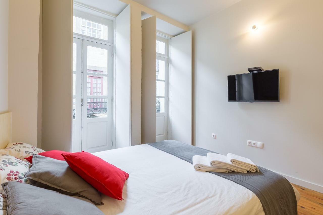 Apartment House In Historical Center T1 Porto