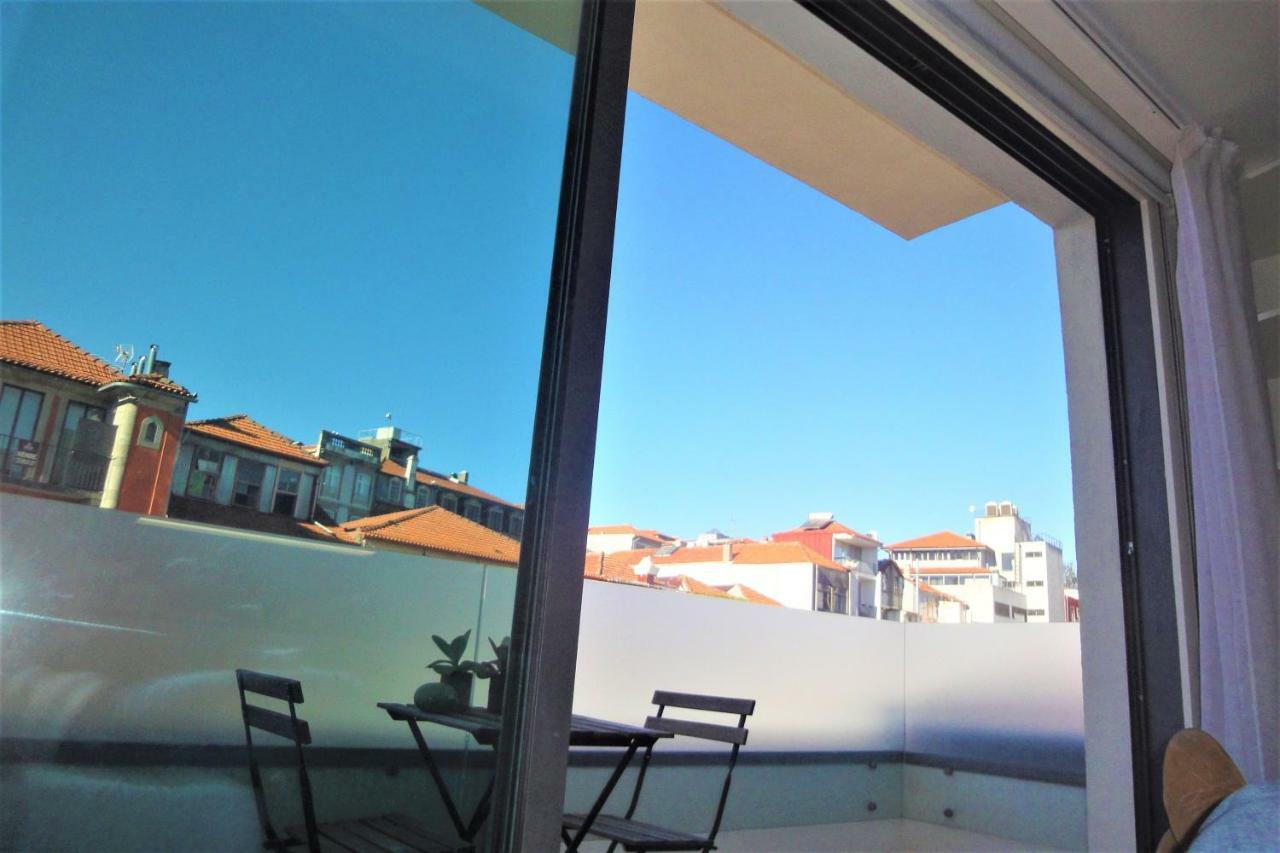 Porto Sunny Terrace Almada