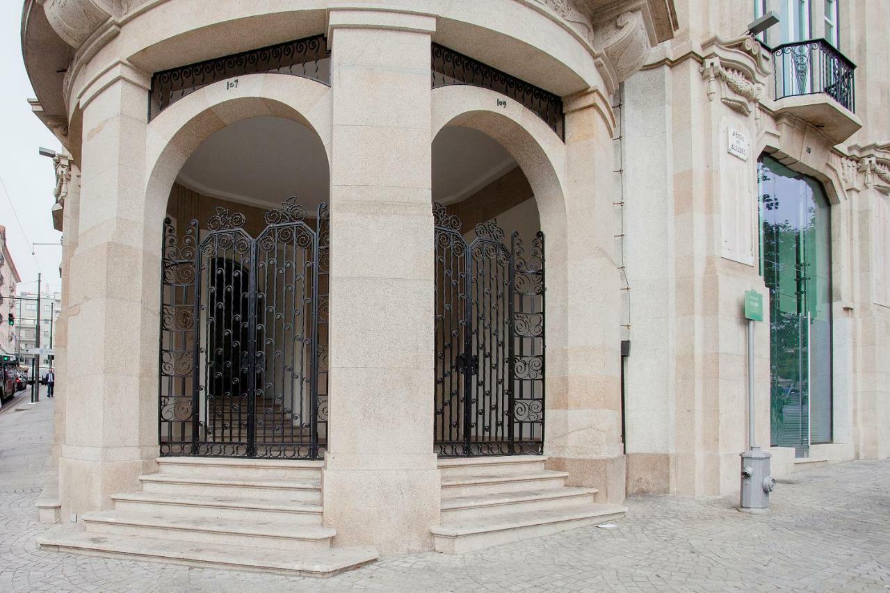 Apartment Liiiving In | Aliados Luxury Porto