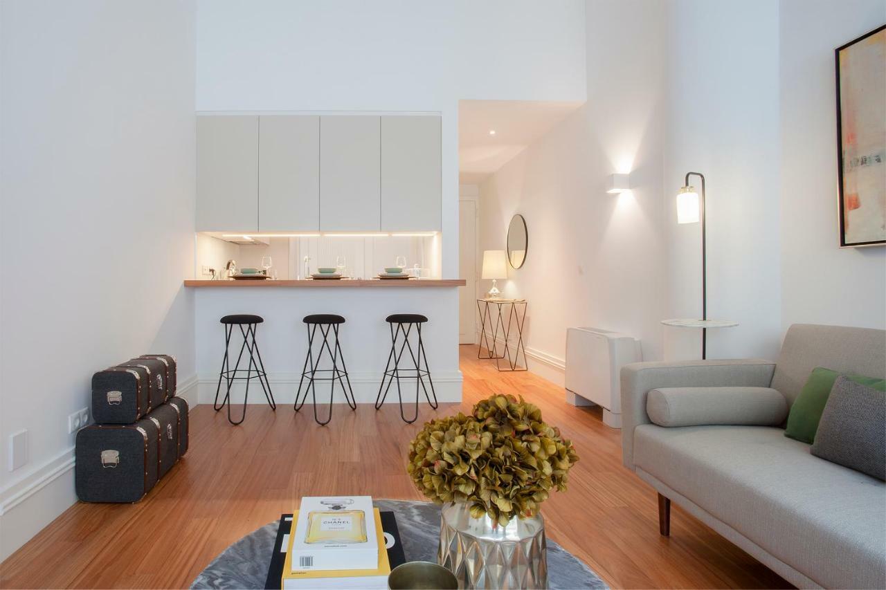 Liiiving In | Aliados Luxury