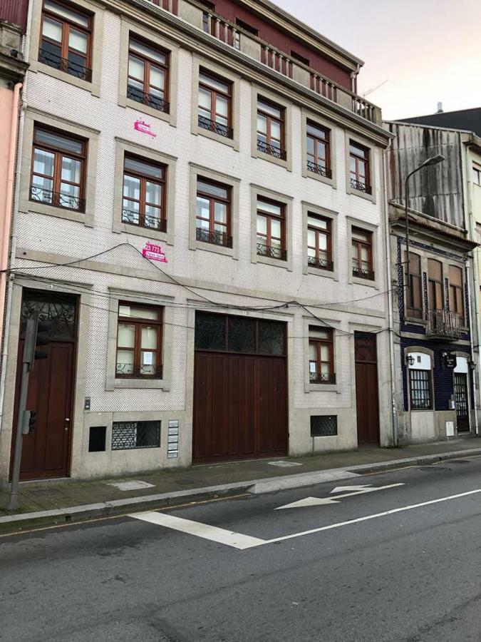 Metro Heroismo Guest house Porto