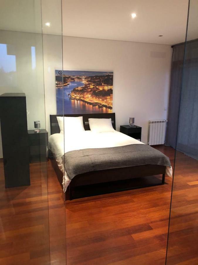 Metro Heroismo Guest house