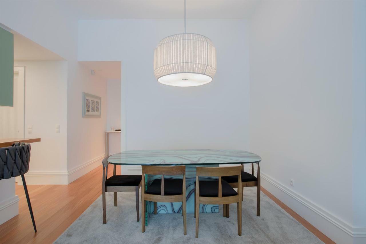Apartment Liiiving In | Aliados Luxury *