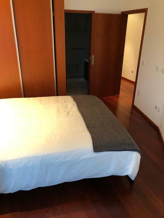 Metro Heroismo Guest house