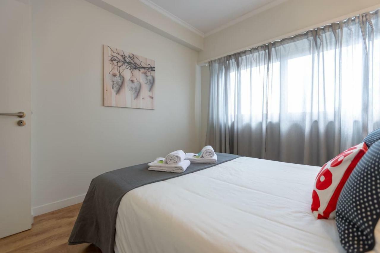 Trindade Sunny Downtown With Balcony & Ac
