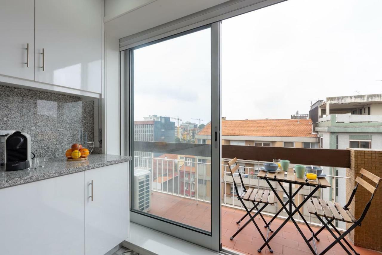 Trindade Sunny Downtown With Balcony & Ac Apartment Porto