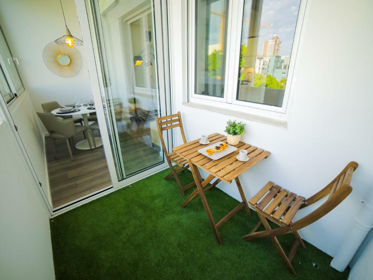Angel Flats Apartment