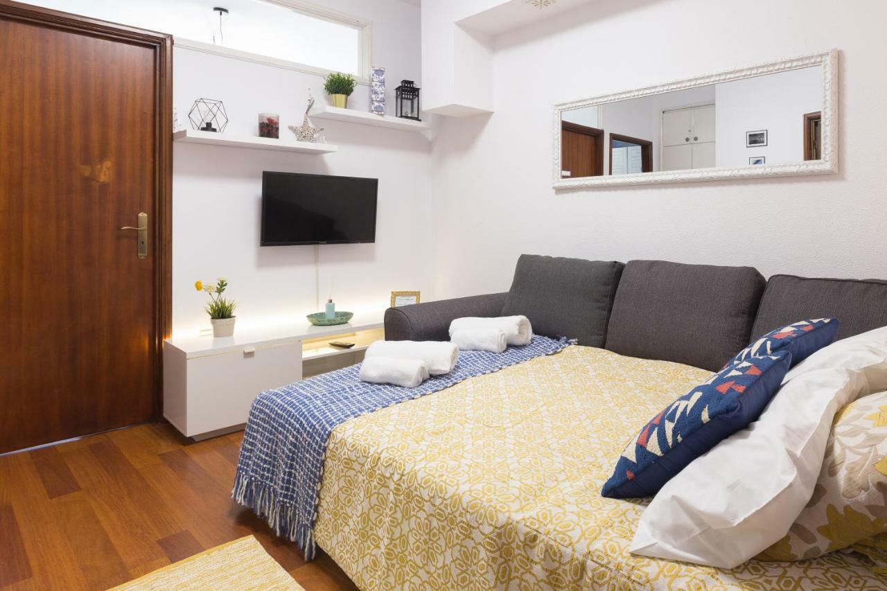 Apartment 2 Comfy Bright Flats With Netflix Porto