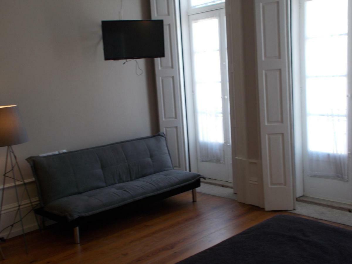 Apartment Market Place