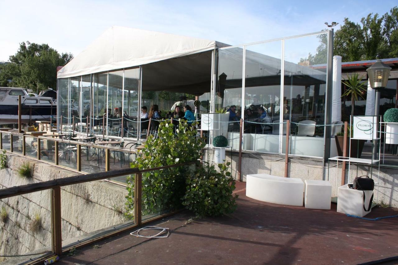 Douro River Private Yacht-accommodation Porto