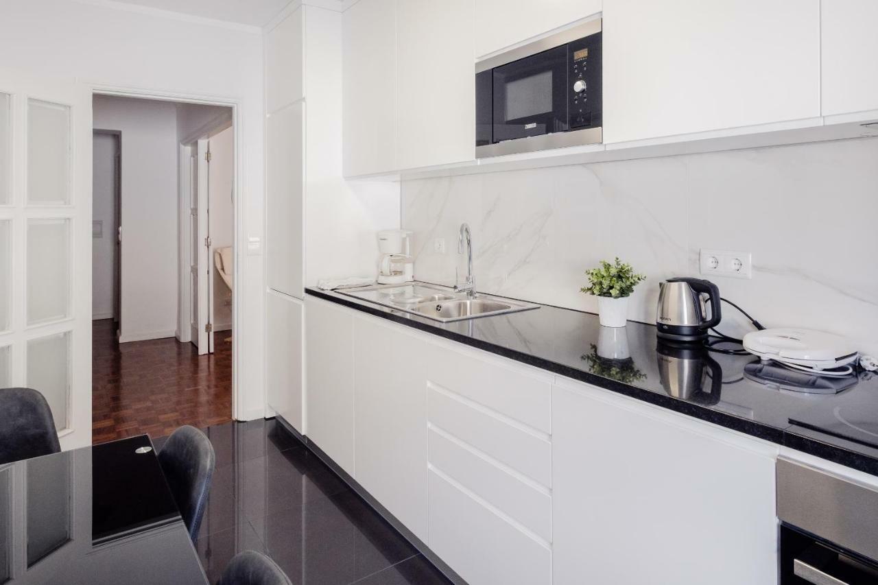 Music House 3 Bedroom W Garage *