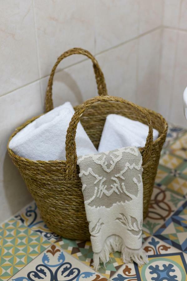 Trindade Sunny Downtown With Balcony & Ac * Porto