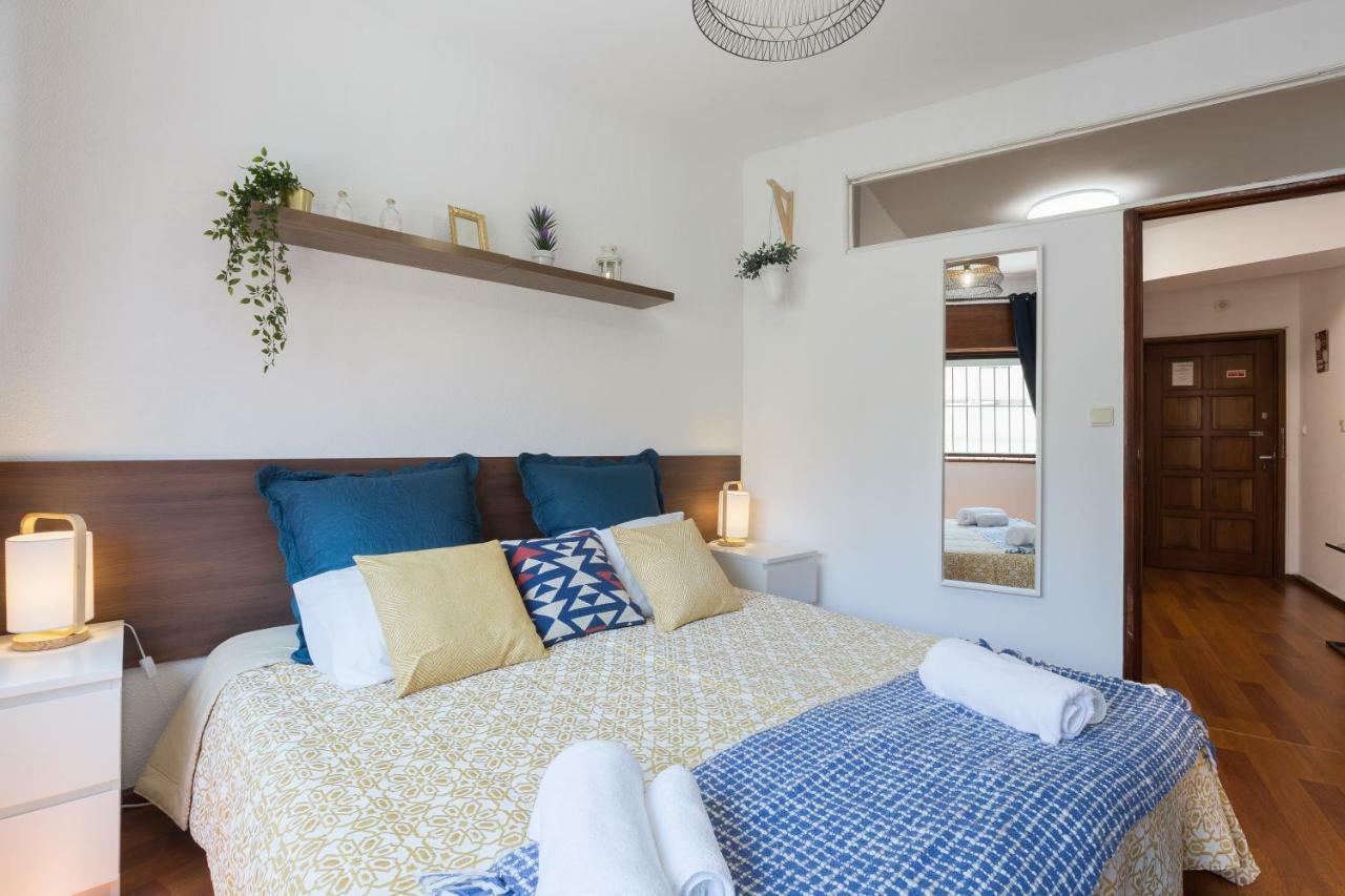 2 Comfy Bright Flats With Netflix Apartment *