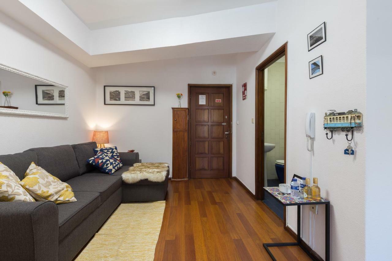 2 Comfy Bright Flats With Netflix * Porto