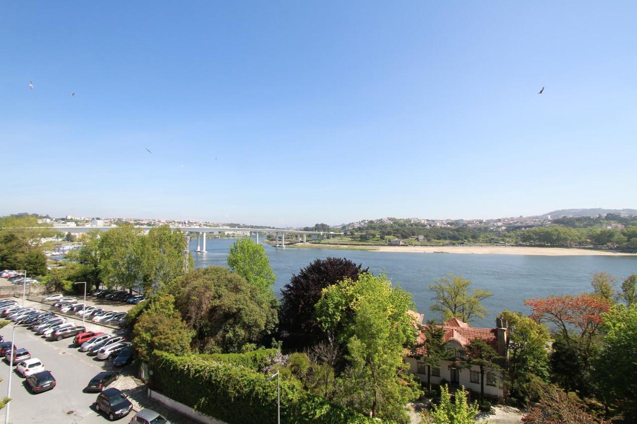 Douro River View * Porto