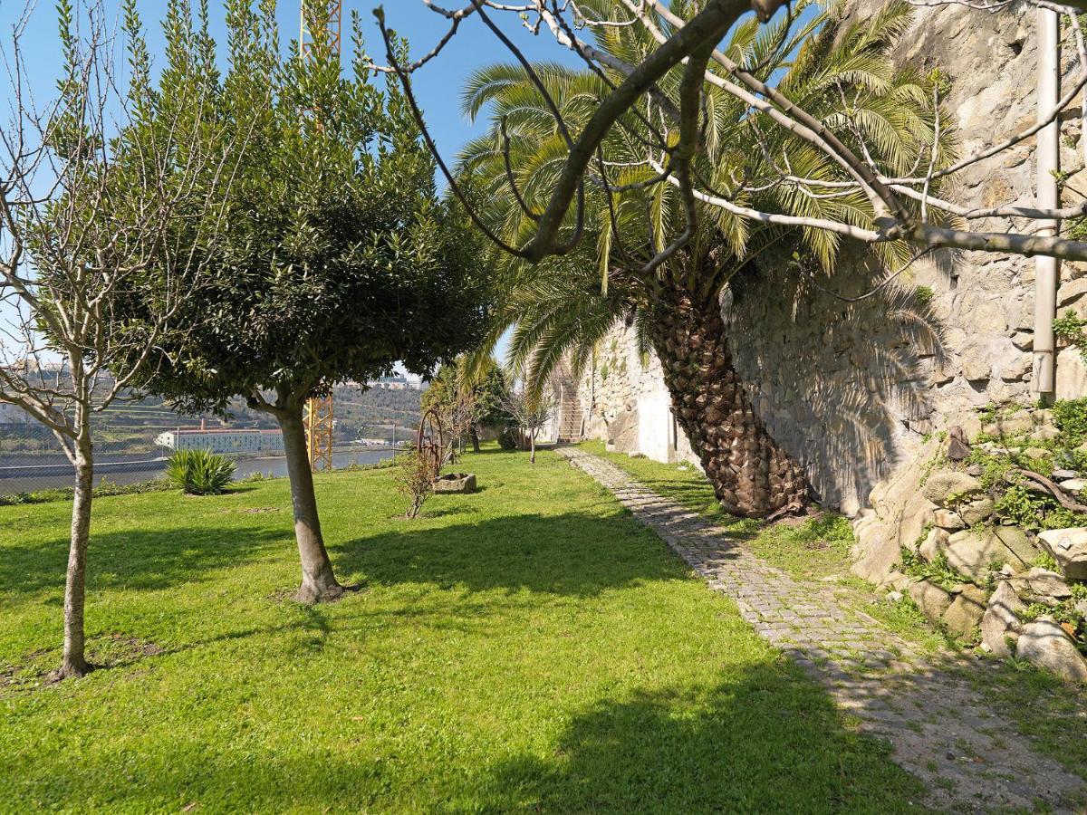 Feels Like Bairro Ignez River View Apartment