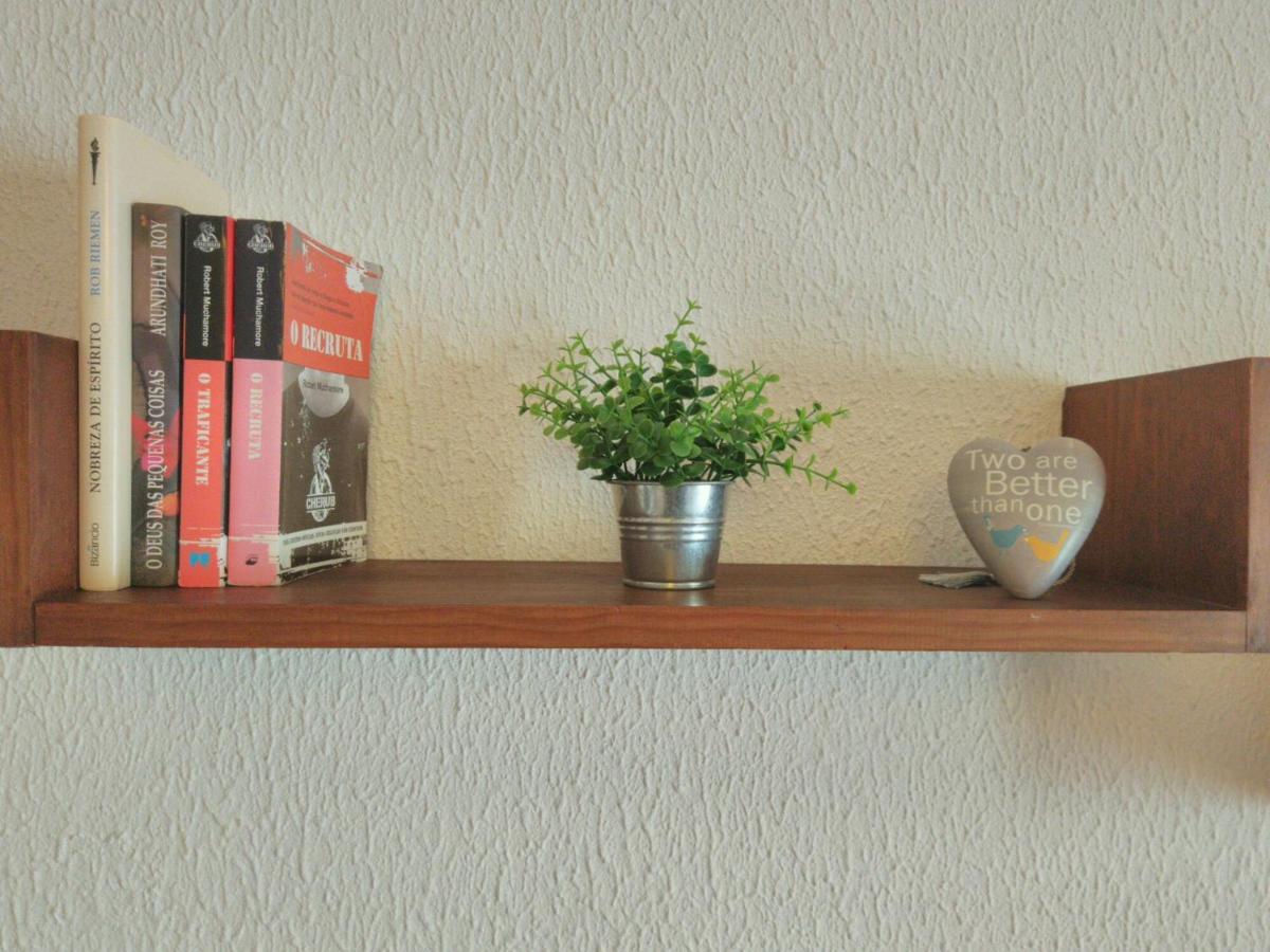 ! Free Parking Street ! Ground Floor With Washer! Appartement Porto